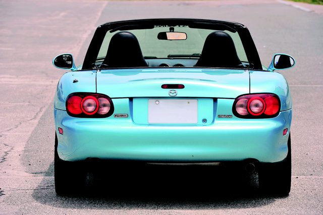 画像2: (ROADSTER BROS.@モーターマガジン社) www.motormagazine.co.jp