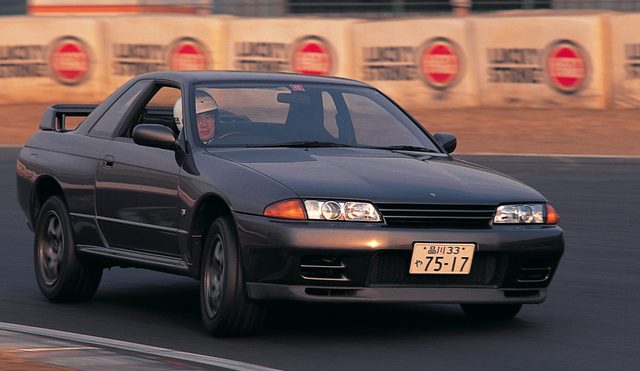 画像2: 20世紀最大のタイムアタック!早く、長く、踏み込める。 (名車の記憶 日産スカイラインGT-R I@モーターマガジン社)