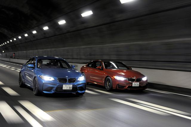 画像: 左がM2クーペ、右がその兄貴分のM4クーペ。