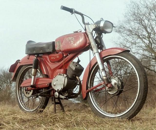 画像: こちらが、Moto Guzzi Dingoの一例。彼が乗っていたのはどんなディンゴだったのでしょうか。 www.icenicam.ukfsn.org