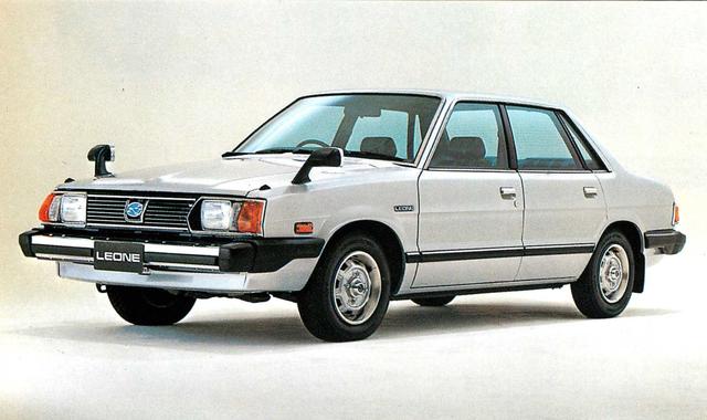 100％品質 日本の自動車年鑑】 第138回スバル「レオーネシリーズ」(1980年 インテリア時計