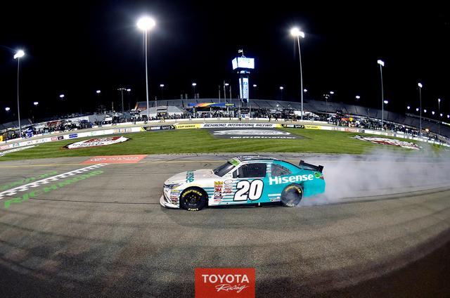 画像: アメリカで大人気のモータースポーツ NASCAR。このレースに使われるマシンにも THUMS で得られたデータが使われています。
