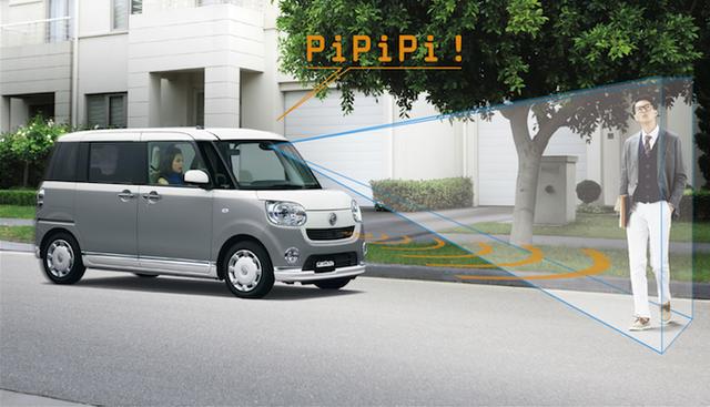 画像: “スマートアシストⅡ” は、衝突回避支援ブレーキ機能、衝突警報機能(対車両・対歩行者)、車線逸脱警報機能などをセットにした運転支援システムです。