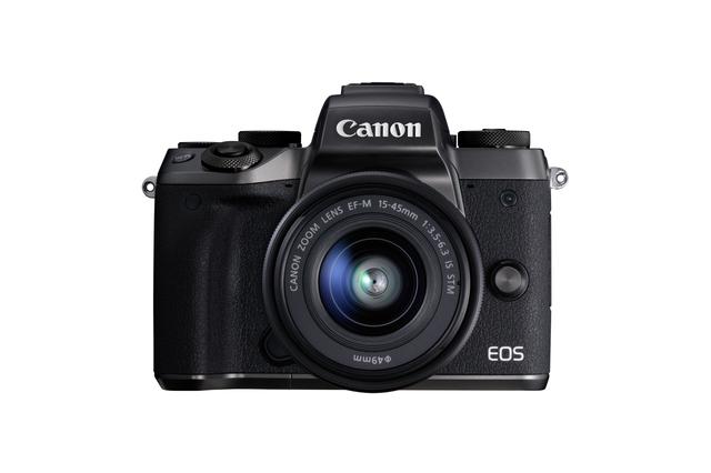 画像: ミラーレス機ながらEVF(電子ビューファインダー)を内蔵し「カメラらしい」フォルムを持つEOS M5