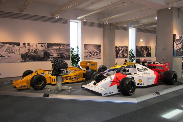 画像: 歴代のF1マシンがズラリ! ホンダのF1が強かった時代が懐かしい…?