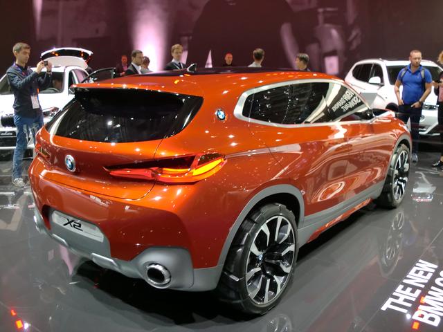 画像2: BMWの新たなデザインの方向性を示した「コンセプトX2」