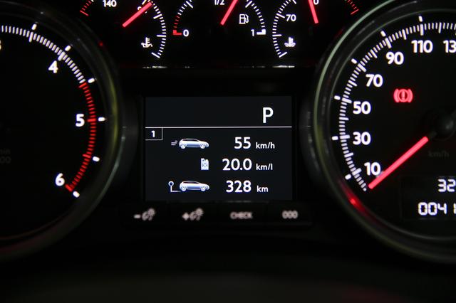 画像: 復路に乗った508SW GT BlueHDi。平均燃費は20.0km/Lを超えた。