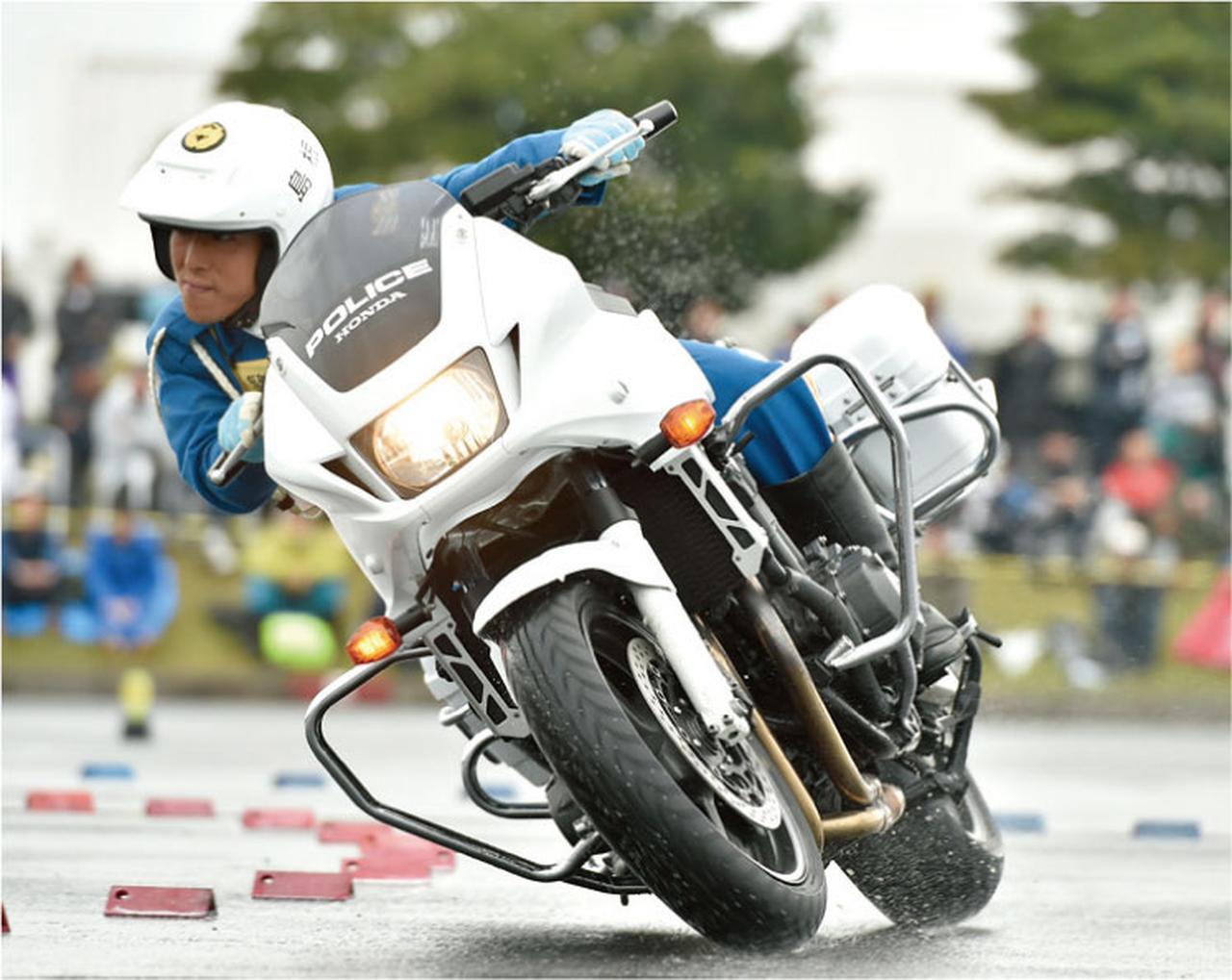 全国白バイ安全運転競技大会を見に行こう！ - LAWRENCE - E-RIDE