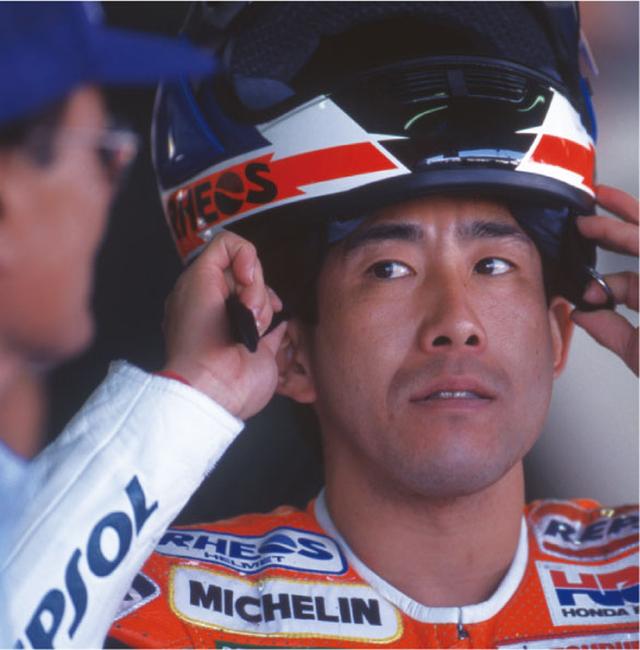 画像2: (Racing オートバイ MotoGP GRAPHICS 2016©モーターマガジン社) www.motormagazine.co.jp