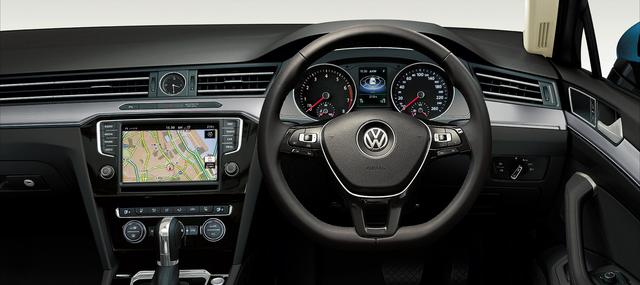 画像: Passat Variant TSI Eleganceline