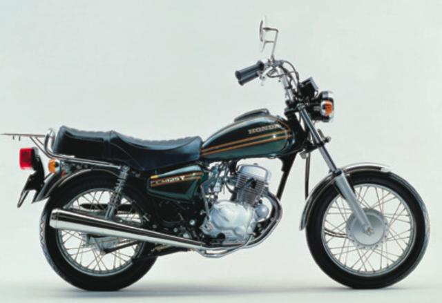 画像: ●空冷4ストOHC2バルブ並列2気筒 ●124cc ●12PS/9000rpm ●0.96kg-m/7000rpm ●127kg ●3.00-17・3.50-16 ●22万3000円 ©オートバイ別冊付録 不朽の日本車102年史