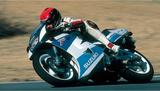 画像: (日本のバイク遺産 -レーサーレプリカ年代記-©モーターマガジン社) www.motormagazine.co.jp
