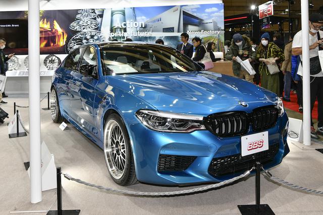 画像: F90に履いたLMは、ルマン(Le Mans)24時間耐久レースで活躍したレーシングホイールをモチーフに、1994年に市販化された。