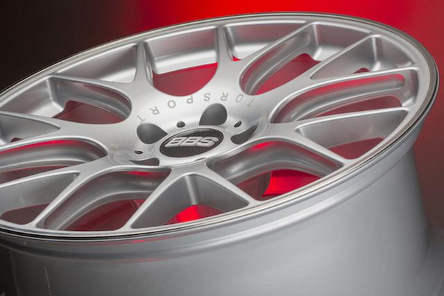 画像: CH-R ◎ BBS Germany 鋳造のCH-Rは、同じ7本クロススポークでも、エッジ感がやや穏やかつおおらかな印象。