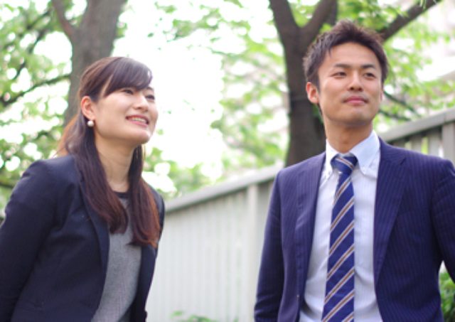 画像: クロスフィールズの共同創業者である松島由佳氏と小沼氏