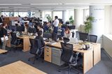 画像: 東京オフィス、執務室