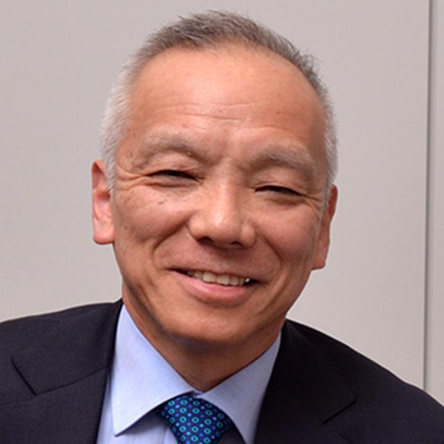 画像1: 中島 透 株式会社日立製作所 IT統括本部 統括本部長 一橋大学経済学部を卒業後、1977年に三井物産株式会社に入社。 2008年に同社 IT推進部長、2011年には理事に就任。 その後、三井情報株式会社 執行役員などを経て2016年1月 株式会社日立製作所に入社し、現職。三井物産時代に、英国、米国、韓国での 計16年にわたる海外駐在を経験。プライベートでは、アイスホッケーの レフェリーを務めるスポーツマン。