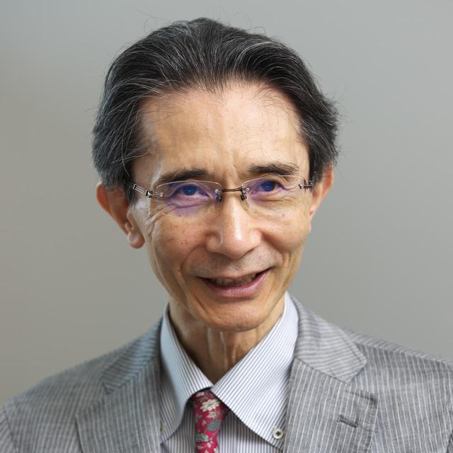 画像: 西垣 通 氏 東京経済大学 コミュニケーション学部 教授。東京大学名誉教授。工学博士。 1948年東京都生まれ。東京大学工学部計数工学科卒業。日立製作所に入社、コンピュータ・ソフトの研究開発に携わる。その間、スタンフォード大学で客員研究員、その後、東京大学大学院情報学環教授などを経て2013年より現職。専攻は情報学・メディア論。著書に『集合知とは何か』(2013年)、『ビッグデータと人工知能』(2016年)など多数。