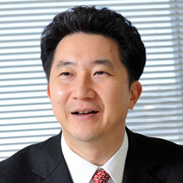 画像: プロフィール 妹尾 大氏 東京工業大学大学院社会理工学研究科 准教授。 1998年一橋大学大学院商学研究科博士課程単位取得満期退学。北陸先端科学技術大学院大学知識科学研究科助手を経て、2002年から東京工業大学大学院社会理工学研究科助教授(現在は准教授)。博士(商学)。平成19年度東工大教育賞優秀賞を受賞。専門分野は経営組織論、経営戦略論、情報・知識システムであり、個人と組織の動的プロセスを研究。 主な著書は、『知識経営実践論』(共編著・白桃書房)、『魔法のようなオフィス革命』潮田邦夫・妹尾大(共著・河出書房新社)。