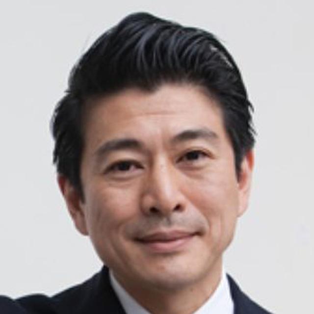 画像: 西山浩平 -Kohei Nishiyama- 1970年生まれ。10代を南米などで過ごした後、東京大学入学。在学中に鞄のオーダーメイド事業を手がけ、桑沢デザイン研究所で工業デザインも学んだ。卒業後、マッキンゼー・アンド・カンパニーを経て、1997年「空想生活(現 CUUSOO)」を設立。2000年度グッドデザイン賞を受賞。2007年にはダボス会議主催の世界経済フォーラムにてヤング・グローバル・リーダーに選ばれている。2013年、一度は退いたCUUSOOの代表に復帰した。