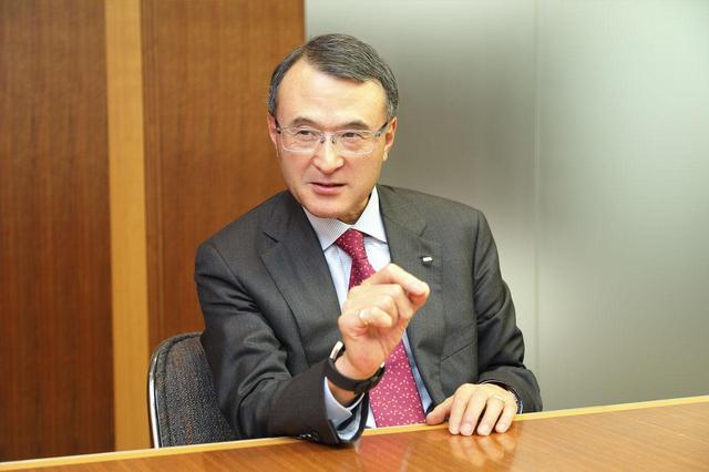画像: 父の後継ぎであることを周囲から言い聞かされて育った遠藤氏。「子どもながらに、自然と使命感を持つようになりました」。