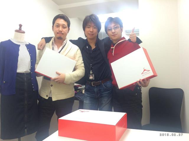 画像: 天沼氏と創業メンバー2人