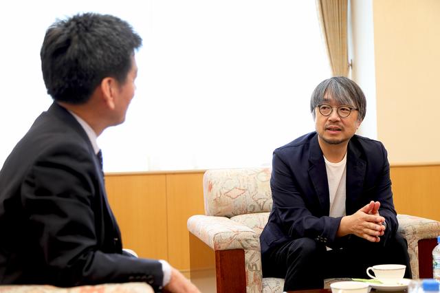 画像: 毎月社員の誕生日会でサプライズを演出