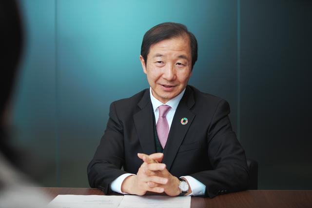 画像: 「人財貧者」の戦略としてM&Aに挑む