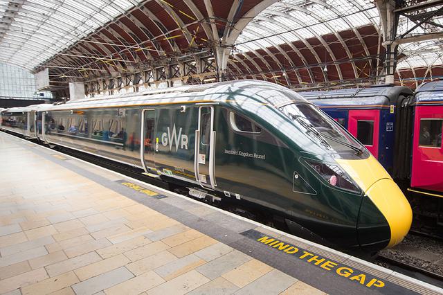 画像: 2017年に運行を開始したIEPの車両「Class 800」。