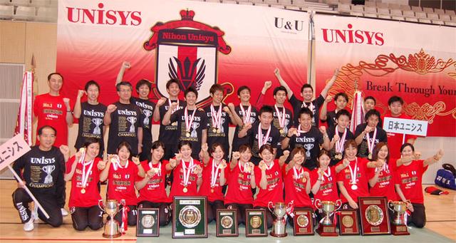 画像2: 日本ユニシス実業団バドミントン部「日本リーグ2013」で史上2度目の男女同時全勝優勝(2014年1月15日号)