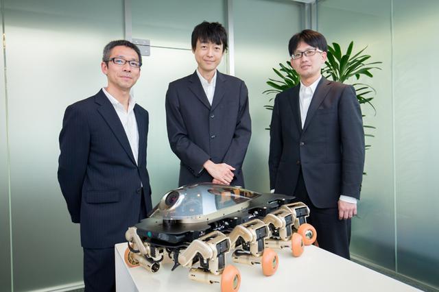 画像: ~ディスカッションを終えて~ 古田さんはロボットをつくっているのではなく、私たちの生活がより良いものとなるような「社会のグランドデザイン」を描きたいという気持ちを持った方だと実感しました。ロボットというと機械そのものだけを見てしまいがちですが、何のためにロボットをつくるのか、生活をどうやって豊かにするのか、というグランドデザインをきちんと考えないと未来は開けないということを再認識しました。また、当社が提供するITサービスはより人の生活の向上に直結していくという期待が大きいことを改めて感じ、未来サービス研究所の取り組み方向を照らしていただいたようにも思います。