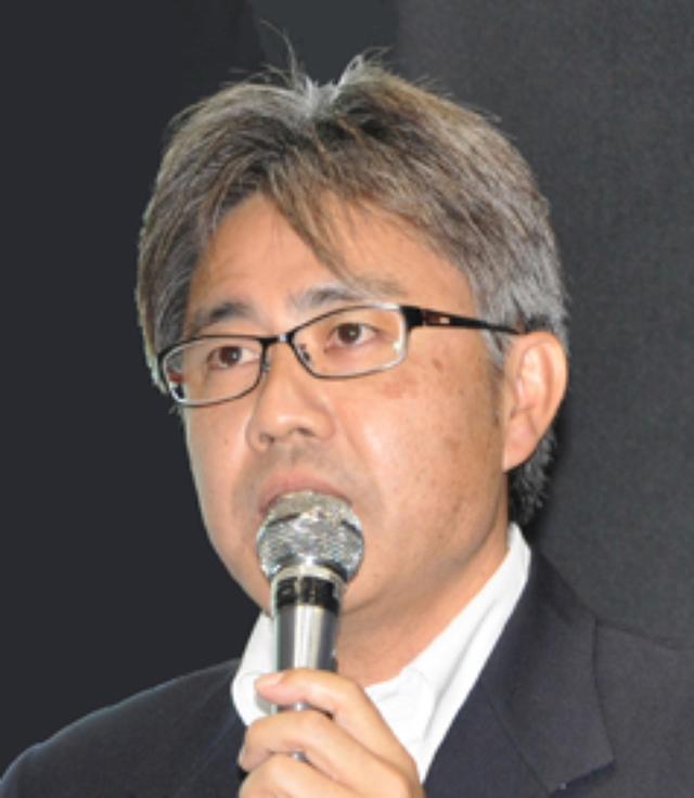 画像: クラウド事業企画室長 森駿(記事制作時) 10月15日、ITpro EXPO 2014においてユニアデックスの森氏によるセッション「ICT環境最適化を実現するユニアデックスの『クラウドフェデレーション』」 これからの時代、企業が競争に打ち勝つためにあるべき姿は、ビジネスとICT環境の「整合性と最適化」であるという森氏。 それを高い技術力と豊富な経験で実現するユニアデックスの「クラウドフェデレーション」について紹介した。 .