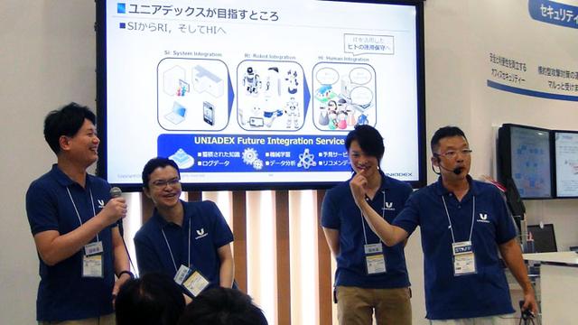 画像: 昨年のミニセッションの様子。右端がエバンジェリスト高橋
