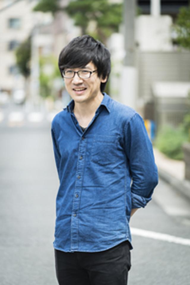 画像: プロフィール 株式会社R65 代表取締役 山本 遼(やまもと りょう) 1990年生まれ。愛媛大学工学部卒。地元の不動産会社に就職し、東京支店設立に伴い上京。高齢者が住宅を借りにくいという状況を目の当たりにし、2015年に退社して会社を設立。65歳以上の方向けの物件のみを取り扱う「R65不動産」を運営する。2017年には、サブリースを専門とする「R65プラス」を設立。2018年9月には見守り機器を発表し、業界内外から注目を集めている。