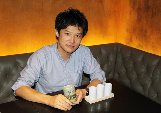 画像: ニューヨークのカフェで松永さんにインタビュー
