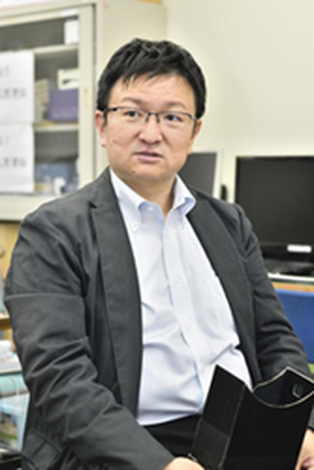 画像: プロフィール 板宮 朋基(いたみや ともき) 2010年慶應義塾大学大学院政策・メディア研究科後期博士課程修了。慶應義塾大学デジタルメディア・コンテンツ統合研究機構非常勤研究員(RA)、東京工科大学デザイン学部助教を経て、2014年に愛知工科大学工学部情報メディア学科に准教授として着任。2018年4月より教授。AR災害疑似体験アプリ「Disaster Scope」や「VR津波体験ドライビングシミュレーター」などを開発し、自治体や学校主催の防災訓練を支援している。ARを活用した手術支援システムの研究開発と臨床応用も行っている。