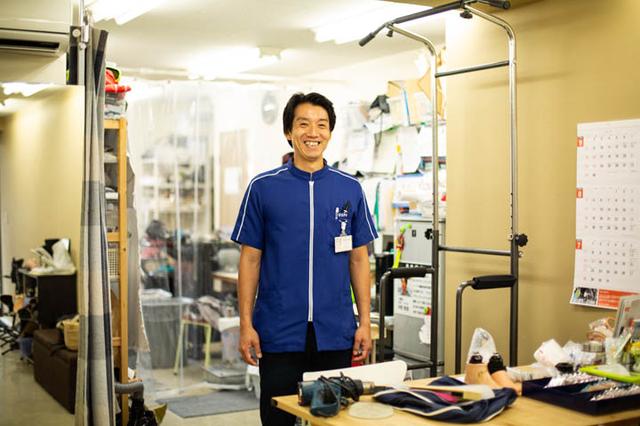 画像: 「トヨスの人」第4回:「ギソクの図書館」で、義足ユーザーとともに走る義肢装具士(2019年9月10日号)