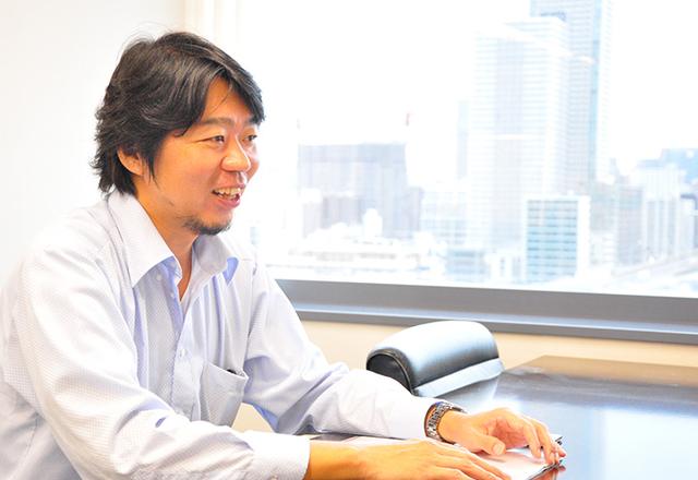 画像: エイファス 経営管理本部 デザイン部 上村 豪さん