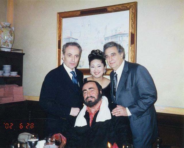 画像: 3大テノールのプラシド・ドミンゴ氏、故ルチアーノ・パヴァロッティ氏、ホセ・カレーラス氏と