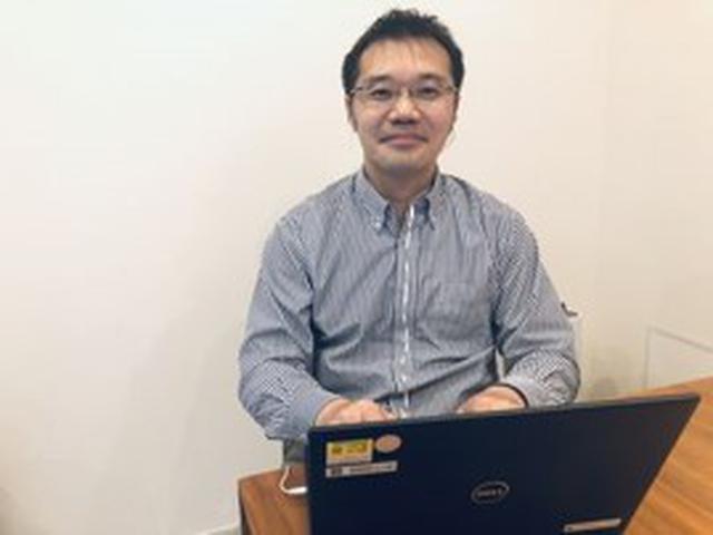 画像: ユニアデックス 本社採用担当 渡辺。情熱をもって採用業務に取り組んでいます。