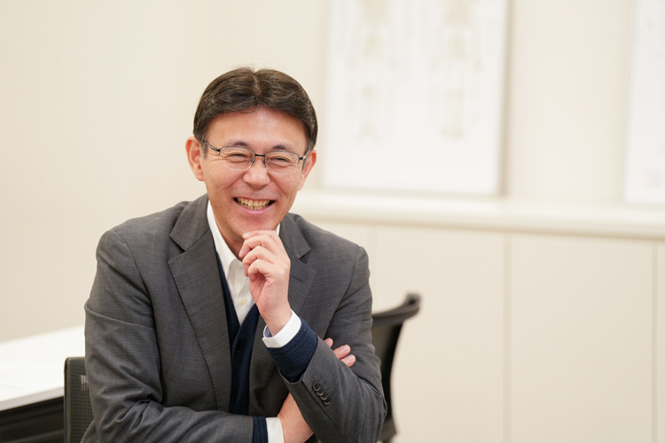 画像: 薬日本堂株式会社取締役 日本漢方養生学協会理事長 明治薬科大学客員教授 薬剤師・薬日本堂漢方スクール講師　鈴木養平さん