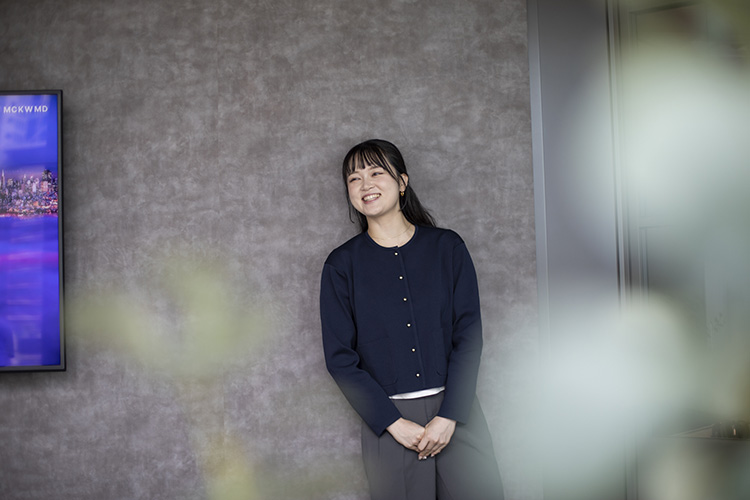 画像2: 元文系出身のカスタマーエンジニア。お客さまのシステムを見守っている