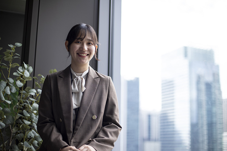 画像1: 元文系出身のカスタマーエンジニア。お客さまのシステムを見守っている