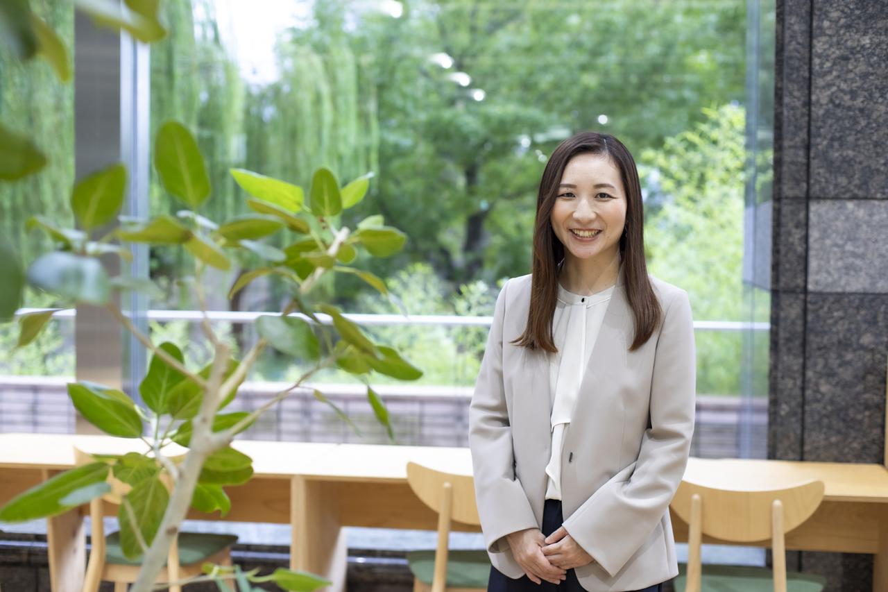 画像: 経験者採用を担当する人。仕事も子育てもどちらも一所懸命で自称「欲張り」