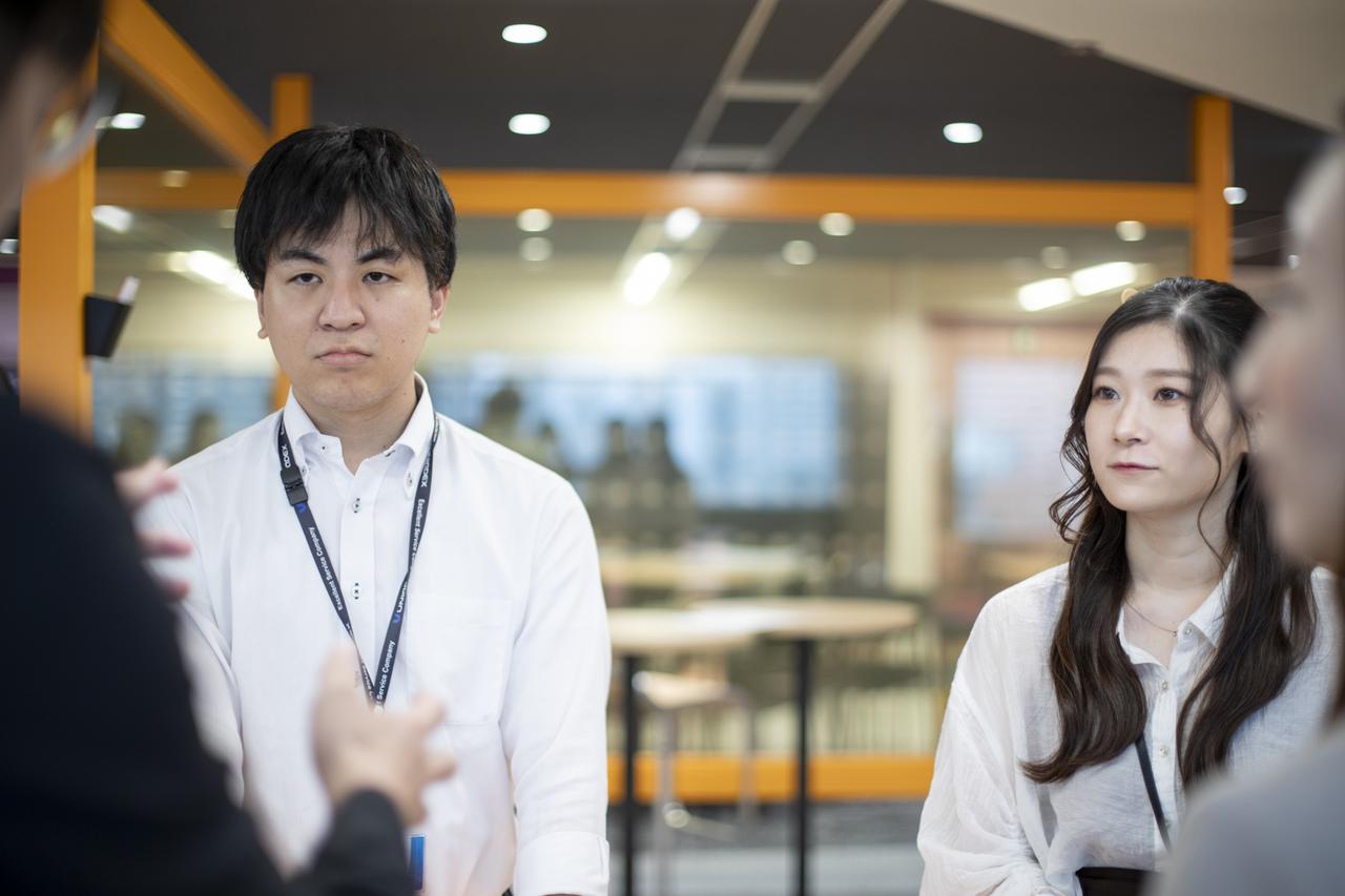 画像1: 採用担当の人たちと経理スタッフ_笑顔は真剣なまなざしの先にある_3(2026年7月22日号)