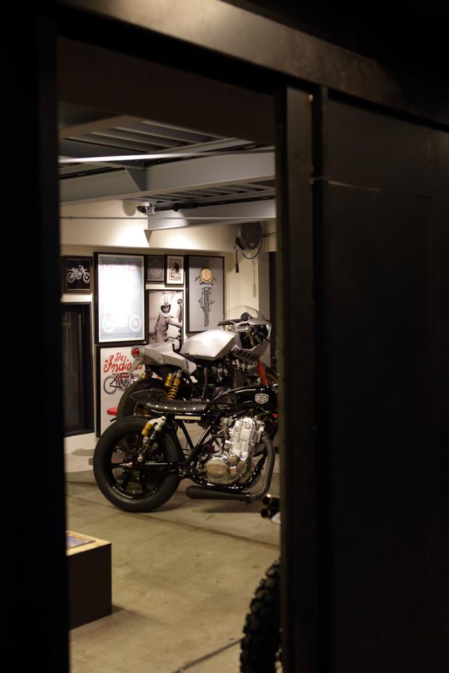画像: motorcycle workshop deuscustoms.com