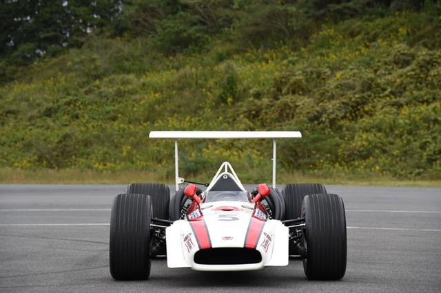 画像: RA301(1968) 2,992cc 4 stroke V12 engine 440PS@11,500rpm www.honda.co.jp