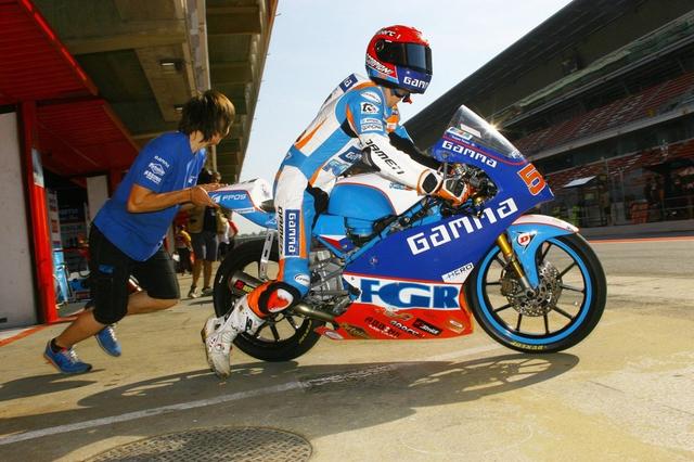 画像: 2012 Barcelona racing.motofgr.com
