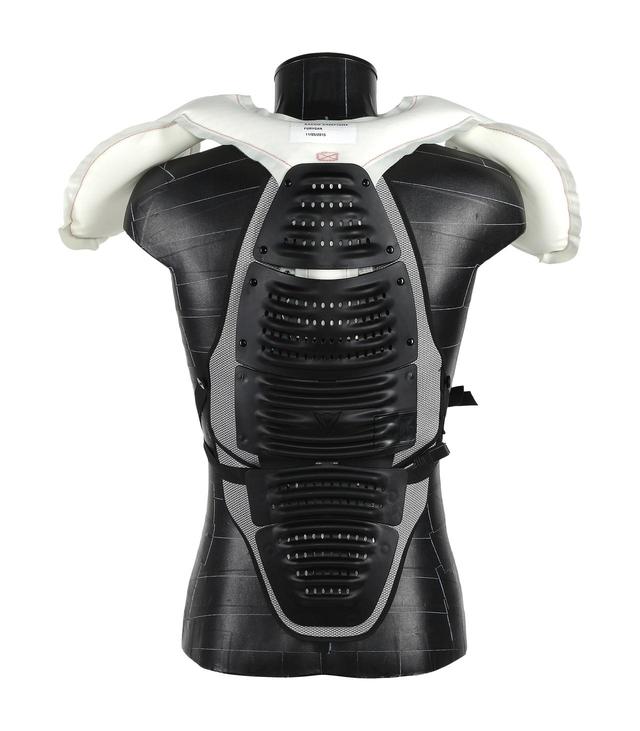 画像: for your safety and comfort riding. D-air Armor saves you with wireless airbag system http://www.autoby.jp/_ct/17021310