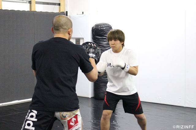 画像2: 4月17日(日)愛知県日本ガイシホールにて開催される「トップ Presents RIZIN.1」へ出場する村田夏南子の対戦相手が決定。3月28日(月)都内・リバーサルジム新宿Me,Weにて村田の公開練習が行われ、対戦相手がアナウンスされた。